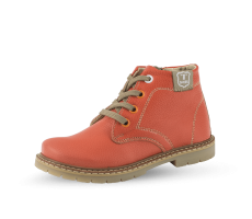 Kids' chukka boots in color salmon