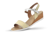 Ladies' sandals in beige and silver