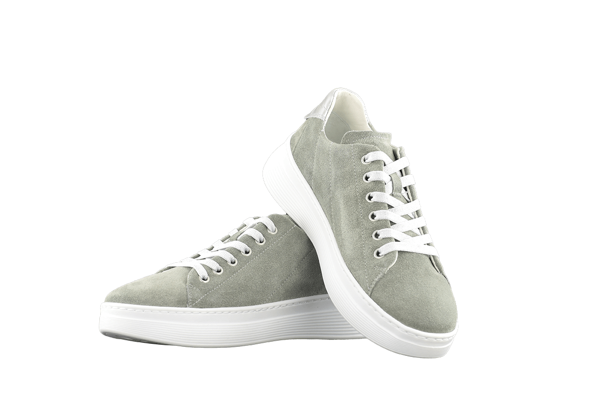 Ladies' sports shoes in gray suede leather 360° Image