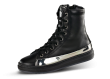 Детски спортни обувки в черен цвят и сребърна лента Thumb 360 °