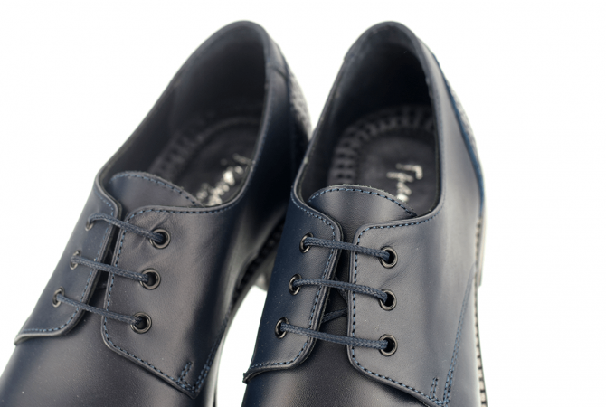 Ladies' everyday dark blue shoes