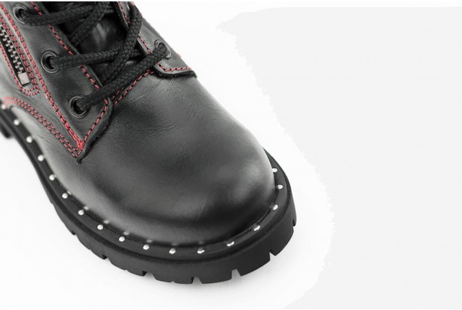 Black children's boots with zips and shoelaces