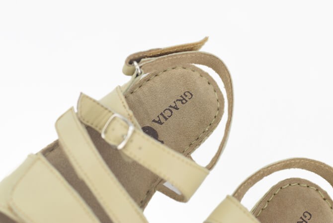 Ladies' beige sandals