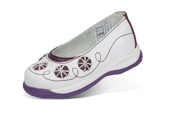 Light children's white shoes