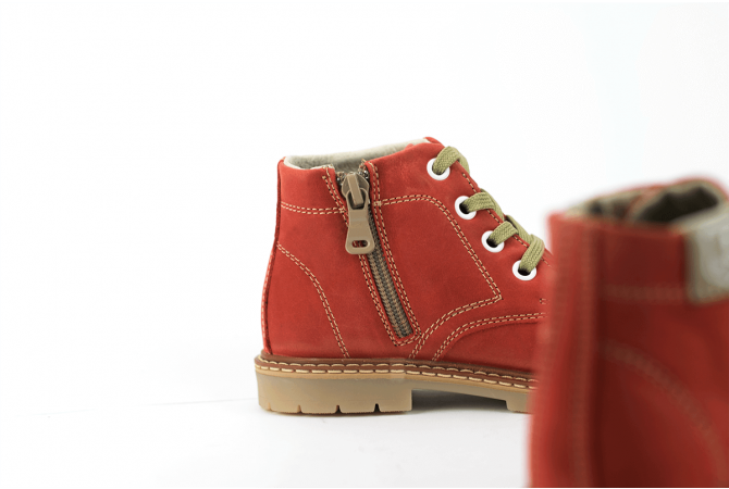 Kids' boots type chukka in tile color