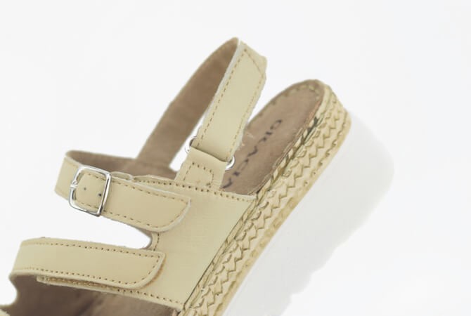 Ladies' beige sandals