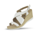  Дамски сандали в бял цвят с клиновиден ток Цвят: Бял Цена: 65.60лв.